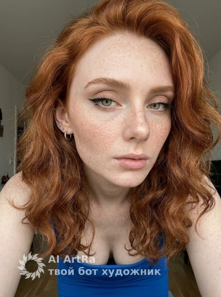 Экстремальное селфи крупным планом с дерзким взглядом