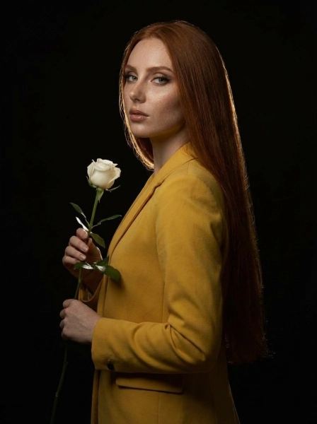 Shot_6_Three-quarter_body_shot_with_dramatic_side-1774396134795