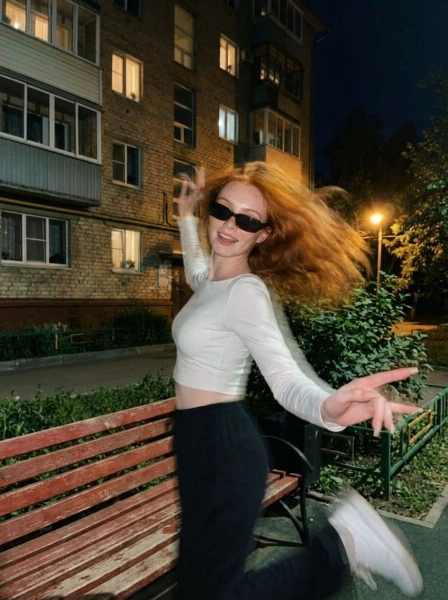 High-fashion_editorial_photograph_dynamic_action_-1774572039631