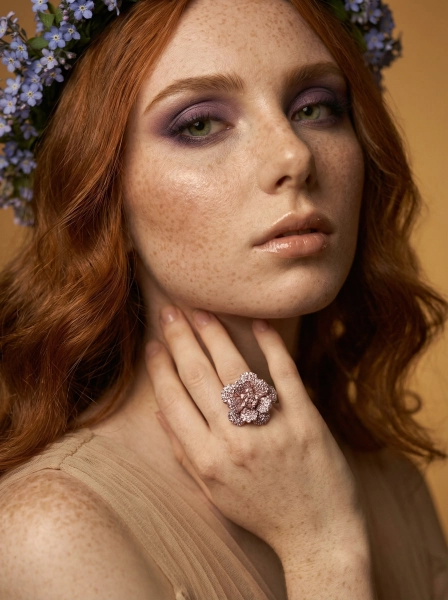 Fashion_editorial_portrait_photography_intimate_s-1774743961589