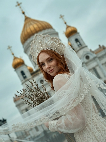 Shot_4_-_Diagonal_composition_medium_shot_The_sam-1774743186572