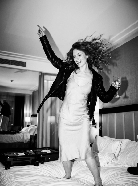 Shot_2_-_Medium_shot_from_low_angle_The_same_brun-1774742917763