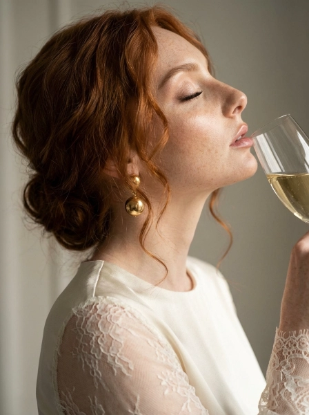 Professional_fashion_magazine_editorial_photograph-1774899596270