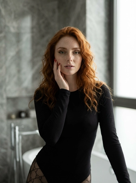 Professional_fashion_editorial_photography_medium-1774902395043