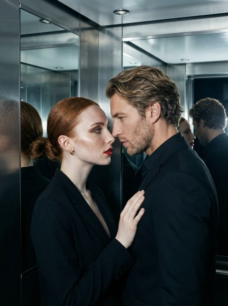 Professional_fashion_editorial_photography_candid-1774901956311