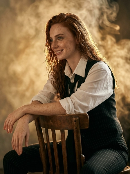 Professional_luxury_fashion_editorial_photography-1774900659360